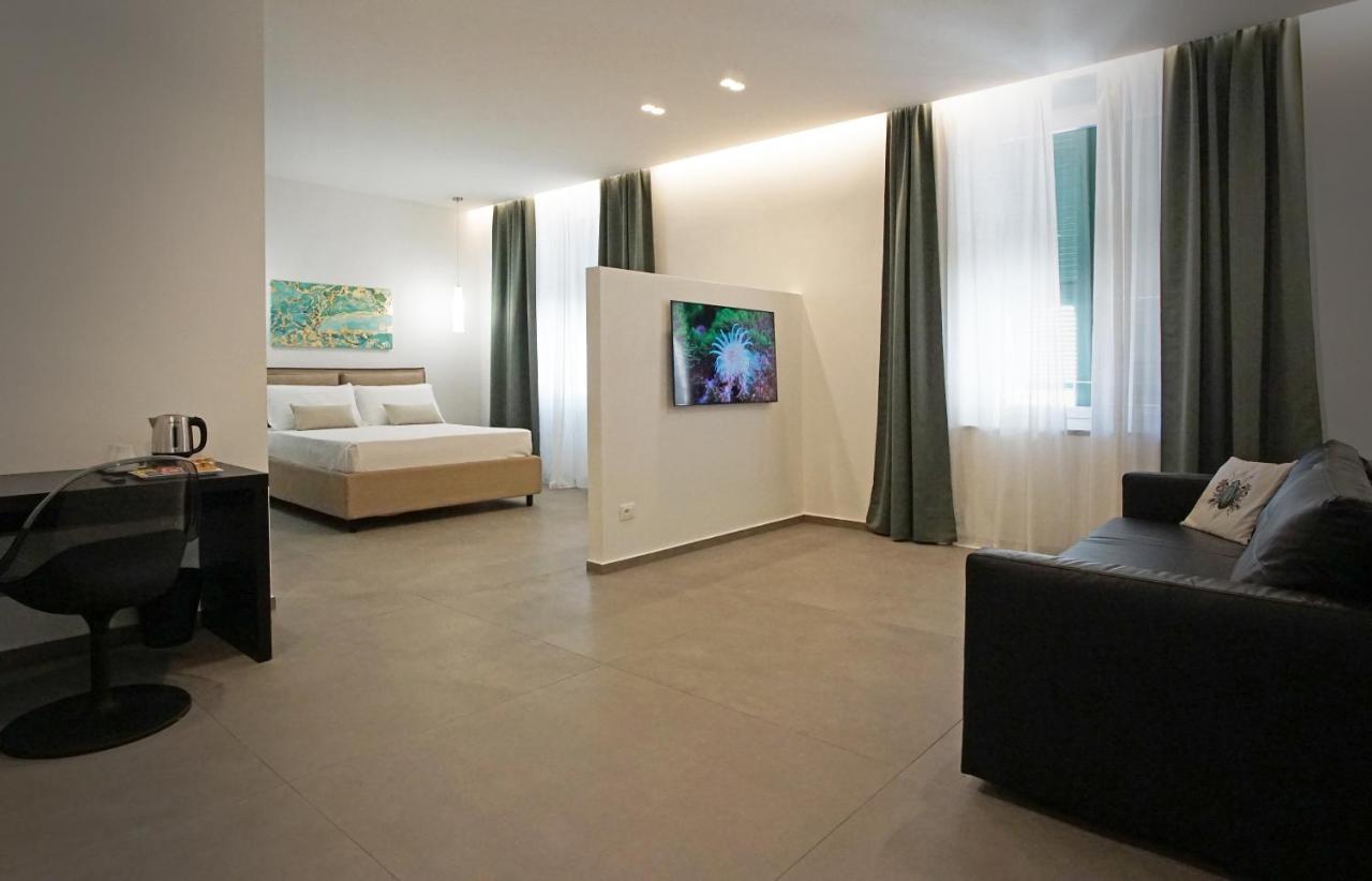 New Moon Rooms Λα Σπέτσια Εξωτερικό φωτογραφία