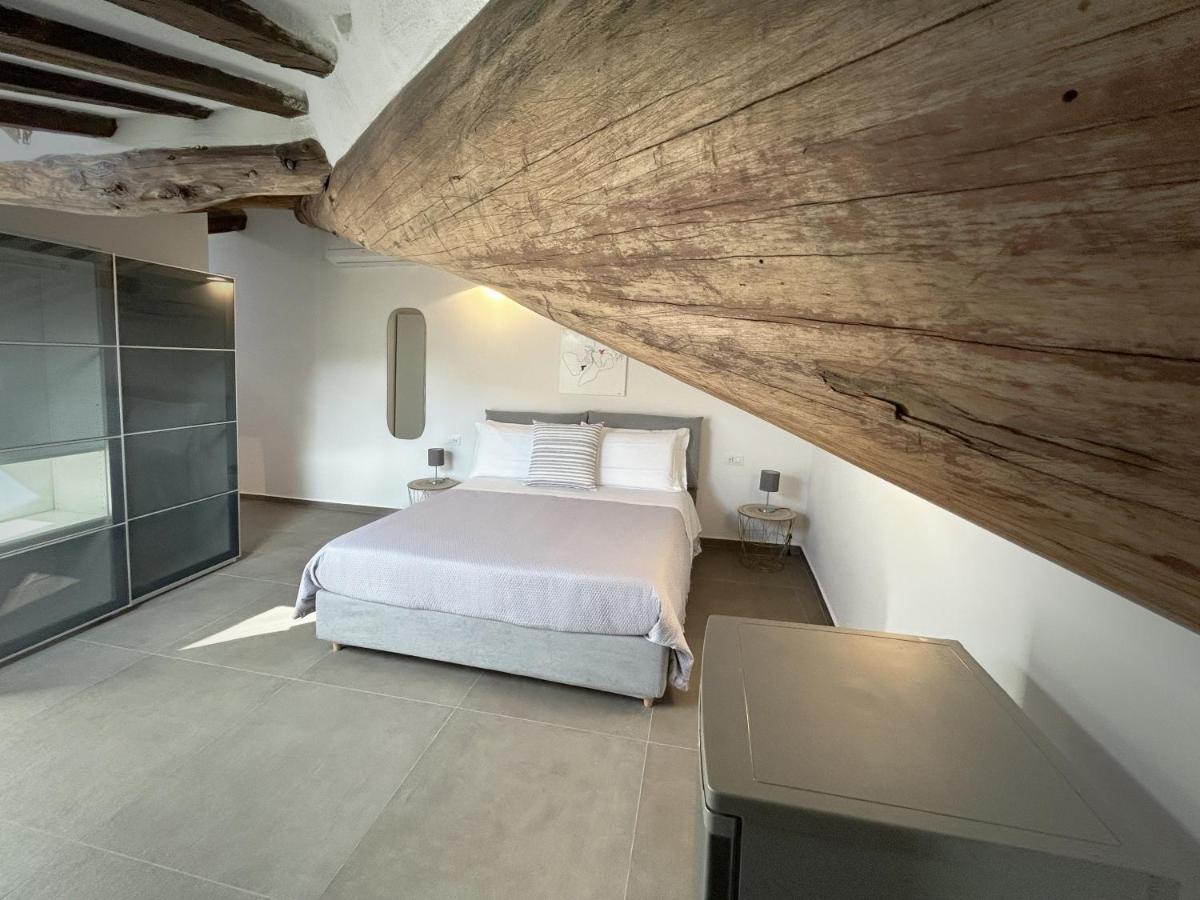 New Moon Rooms Λα Σπέτσια Εξωτερικό φωτογραφία